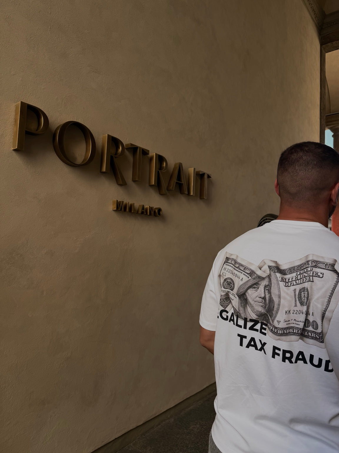 LOS KRYSTEV campaign at Portrait Milano